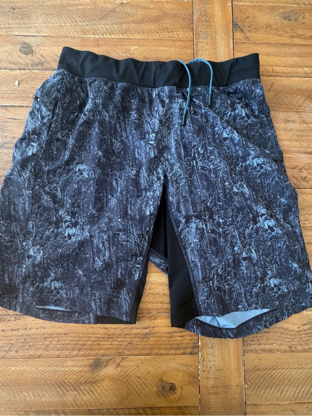 lululemon athletica Black Marbled Men's Training Shorts